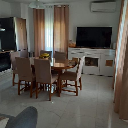 Holiday House Tunjarice 奥布罗瓦茨 外观 照片