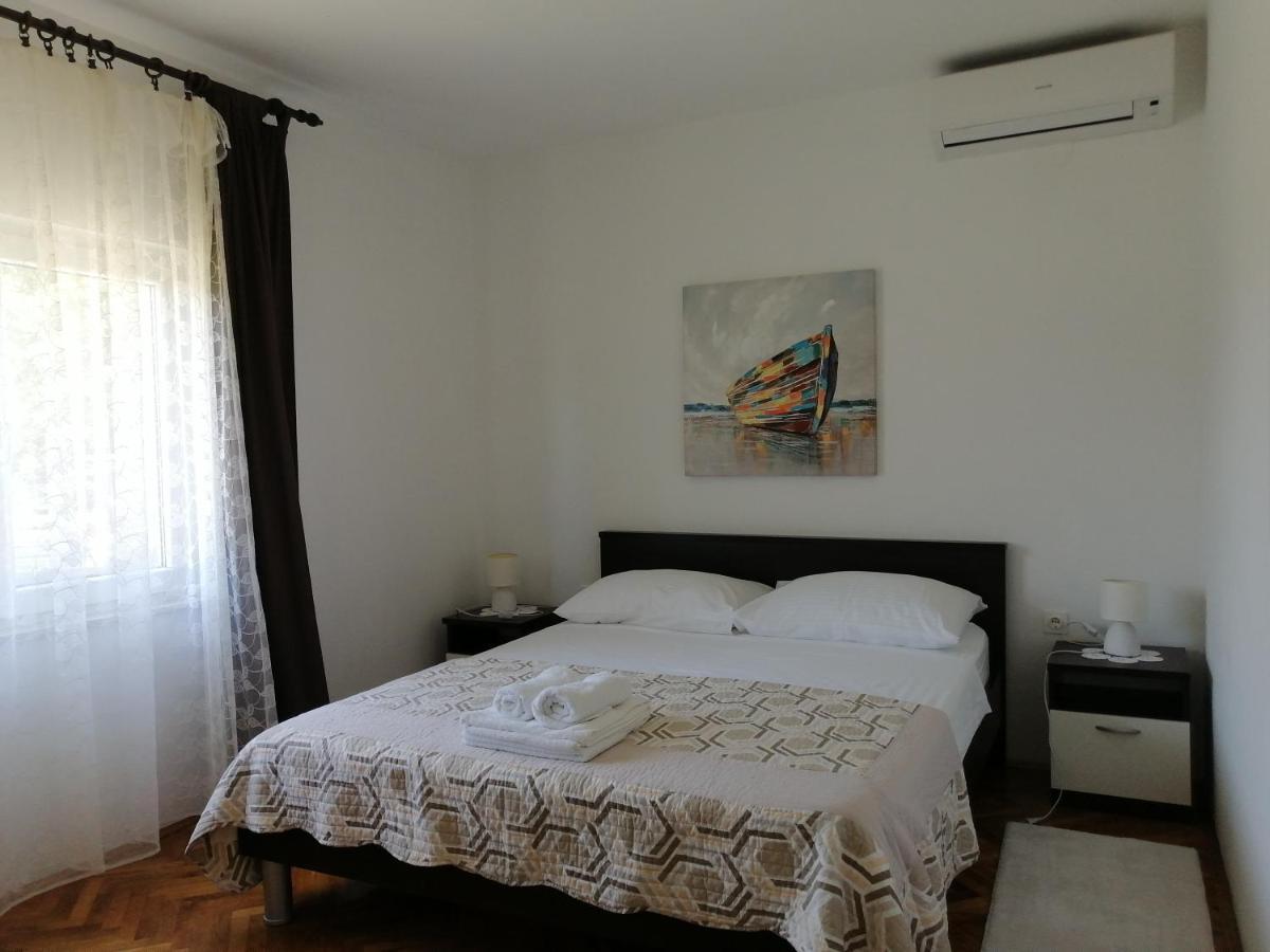 Holiday House Tunjarice 奥布罗瓦茨 外观 照片
