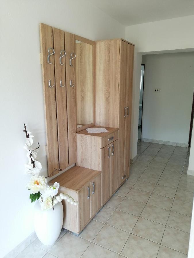 Holiday House Tunjarice 奥布罗瓦茨 外观 照片