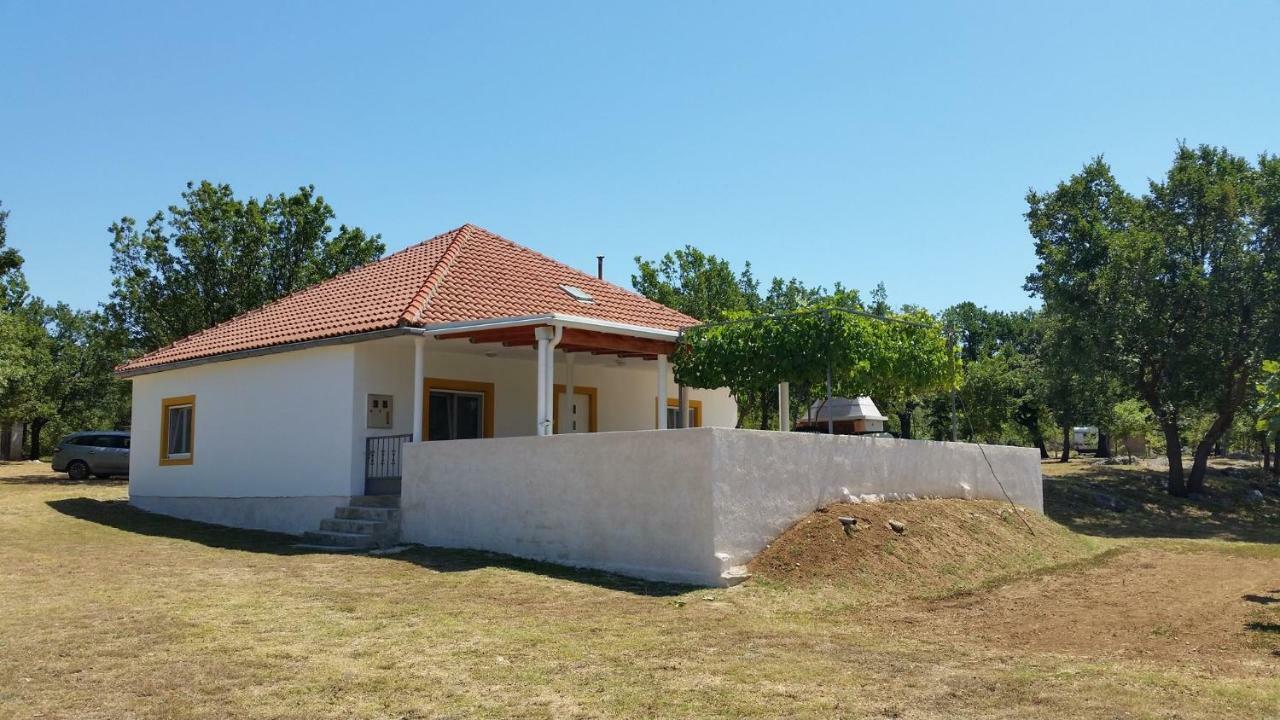 Holiday House Tunjarice 奥布罗瓦茨 外观 照片